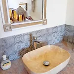 Krini شقة *